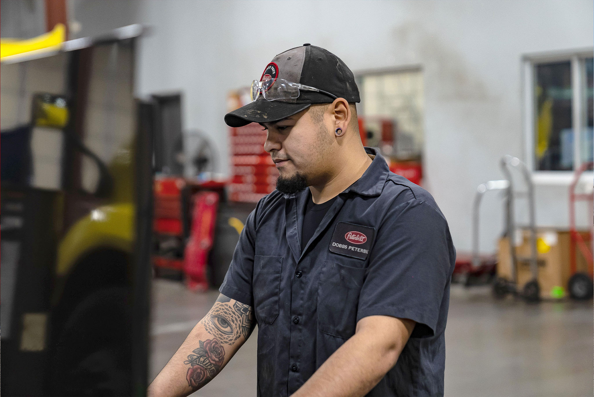 Careers Dobbs Peterbilt Peterbilt Dealer Group