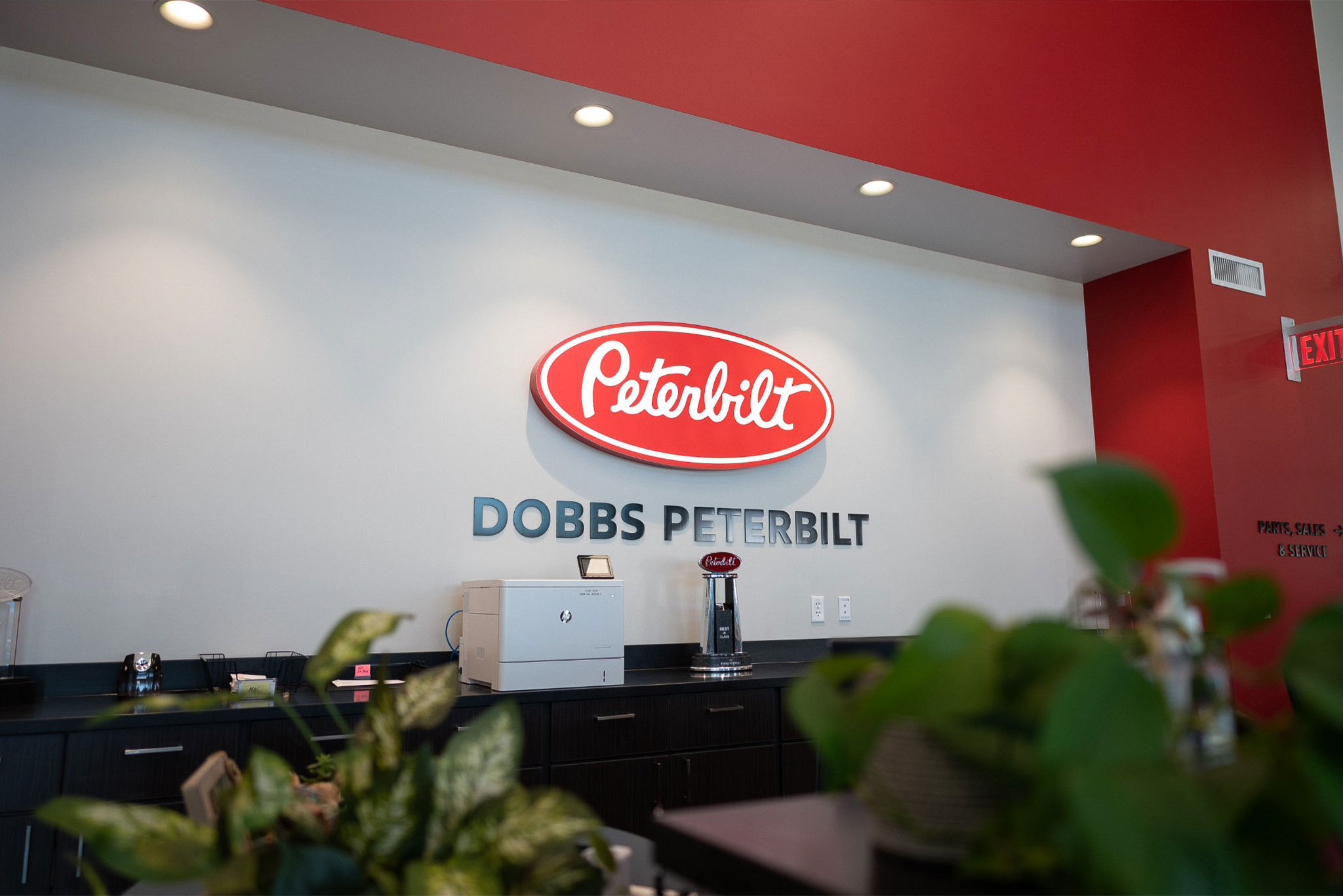 Careers Dobbs Peterbilt Peterbilt Dealer Group