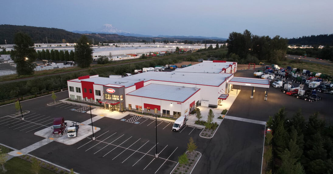 Dealer Info - Overview of Peterbilt building